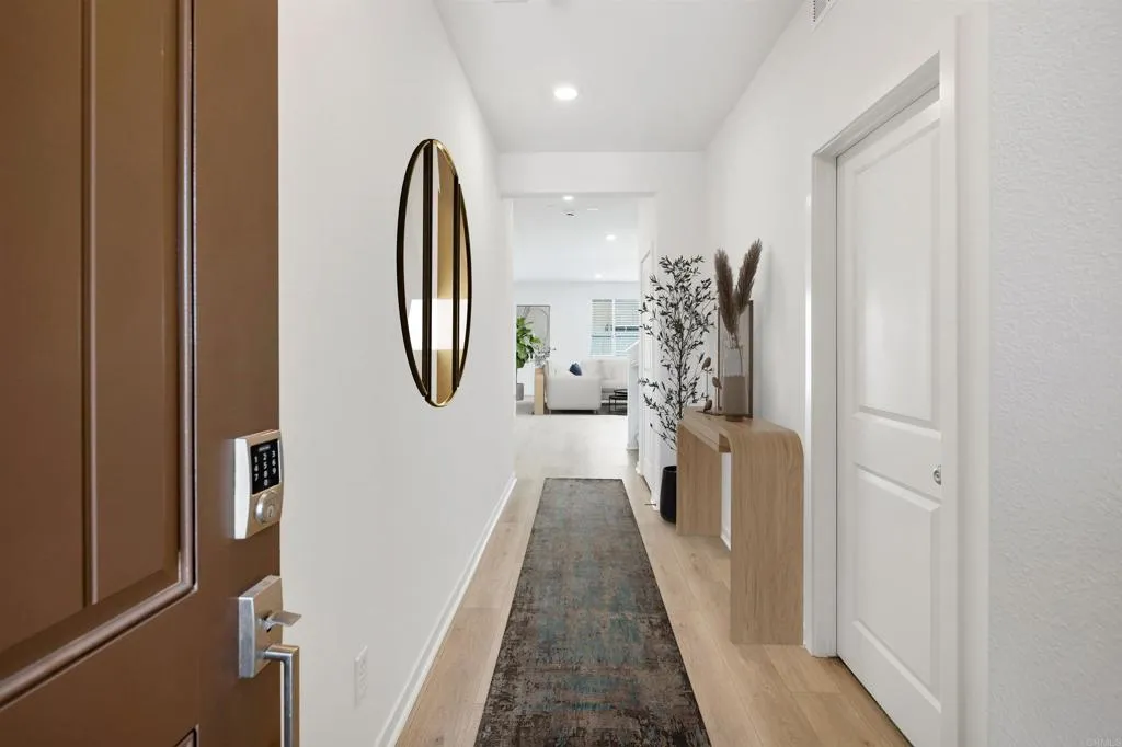 2288 Panama Drive, Corona, California 92883 home-pic-2